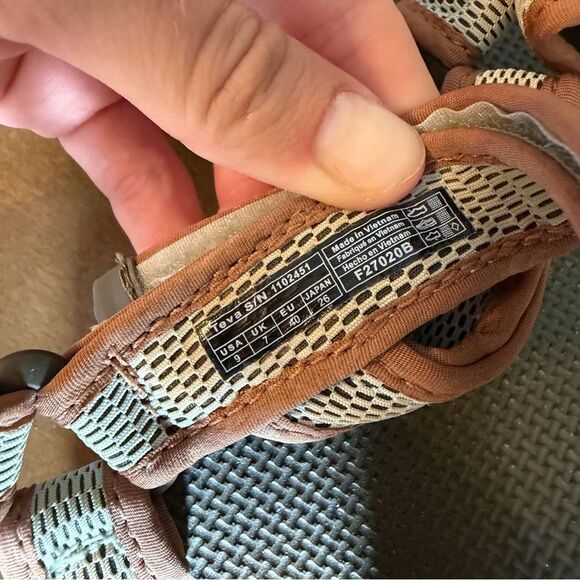 Reva Flatform Universal Mesh Print Womens Size 9 - Picture 6 of 6